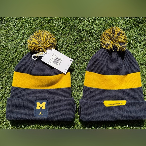 One Size Jordan Brand Michigan Wolverines Sideline Team On Field Hat W Pom - Picture 2 of 10